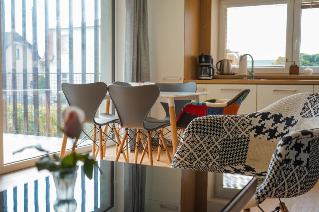 Vila Věkoše - apartmán s terasou a zahradou Hradec Králové Esterno foto